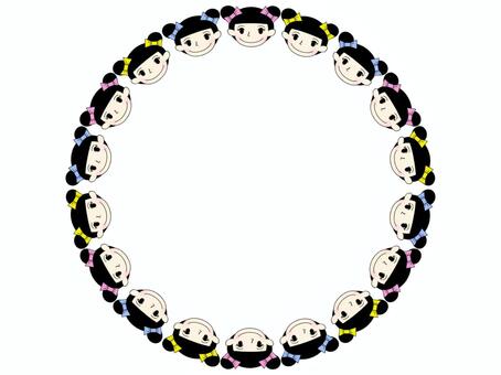 女の子のフレ−ム　円 女の子,三人娘,円,丸,サ−クル,フレ−ム,ポストカード,メッセージカード,お団子,リボンのイラスト素材