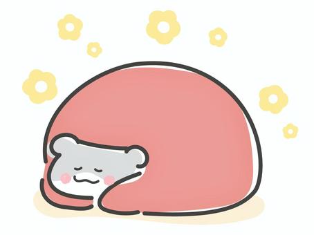 お布団にくるまってぬくぬくするハムスター ハムスター,布団,くるまる,ぬくぬく,お布団,ほかほか,ほっこり,暖かい,毛布,心地よいのイラスト素材