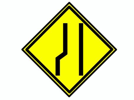 この先道幅減少 幅員,道幅,減少,この先,道路,道,幅,注意,喚起,安全のイラスト素材
