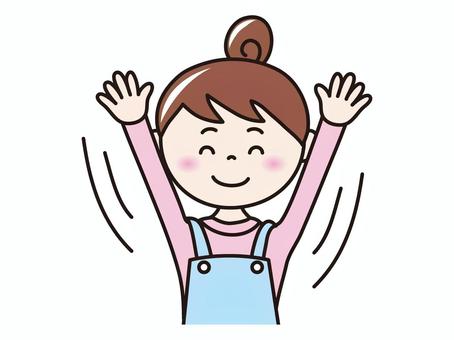 主婦(バンザイ） 人物,女性,主婦,バンザイ,両手,上げる,笑顔,エプロン姿のイラスト素材
