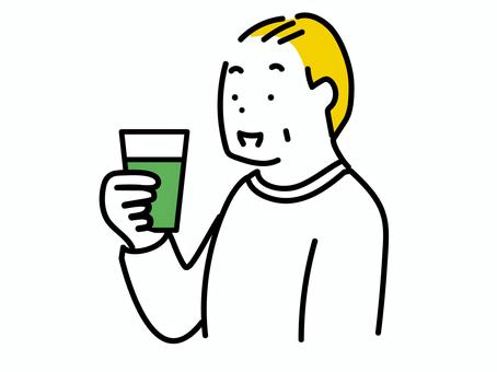 健康のために緑黄色野菜ジュースを飲む男性 青汁,野菜ジュース,健康,ドリンク,ジュース,男性,シニア,おじさん,おいしい,笑顔のイラスト素材