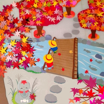 秋　紅葉と子供とお地蔵さん 秋,紅葉,子供,お地蔵さん,川,橋,魚のイラスト素材