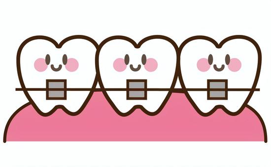 歯のキャラクターと歯科矯正 歯,歯並び,歯科矯正,医療,歯医者,クリニック,歯科,笑顔,キャラクター,マスコットのイラスト素材