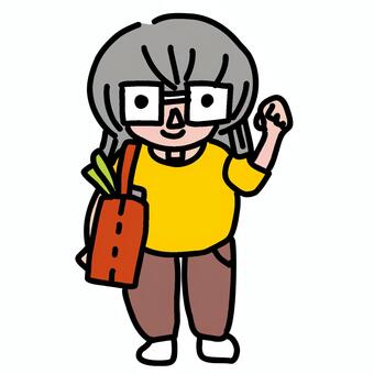 買い出し鞄を肩にかけて立つ元気な主婦 主婦,女性,シニア,高齢者,白髪,人物,全身,立つ,鞄,肩掛けバッグのイラスト素材