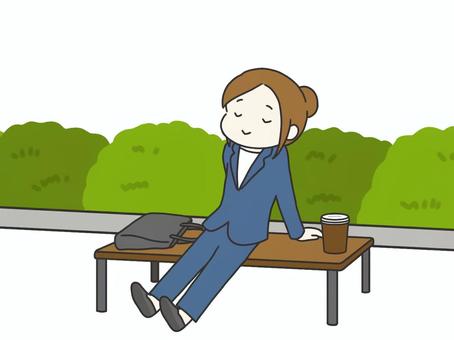 公園のベンチでひと休みする人 公園のベンチでひと休みする人 公園,ベンチ,ひと休み,休憩,サボり,外回り,社会人,会社員,スーツ,コーヒーのイラスト素材