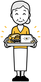  老人女性ハイネック(黄)-066-全身 弁当,お婆さん,女性,老人,私服,人物,かわいい,高齢者,祖母,おばさんのイラスト素材