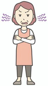  腕組みをしてイライラしているおばさん おばさん,人,女性,中年,おばちゃん,シニア,おかん,お母さん,ママ,エプロンのイラスト素材