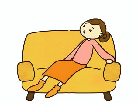ソファに倒れ込む女性 女性,主婦,ソファ,座る,寝る,倒れ込む,疲労,疲れた,辛い,休憩のイラスト素材