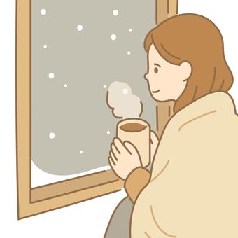窓辺で外の雪を眺める女性のイラスト 冬,雪,寒い,窓,窓辺,家,ホーム,おうち時間,コーヒー,紅茶のイラスト素材