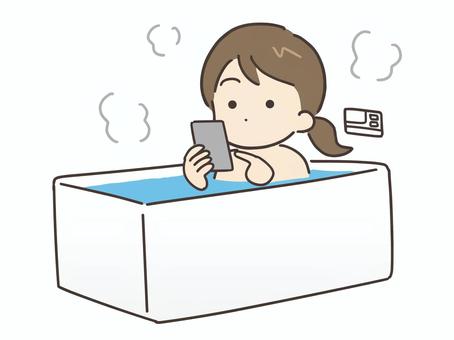 入浴中にスマホを使う若い女性 女性,スマホ,お風呂,入浴,人物,人,スマートフォン,女,主婦,20代のイラスト素材