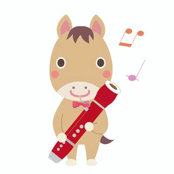 ファゴット(バスーン)を吹く午年の馬 午,馬,ファゴット,午年,バスーン,木管楽器,音楽,楽器,演奏,音符のイラスト素材