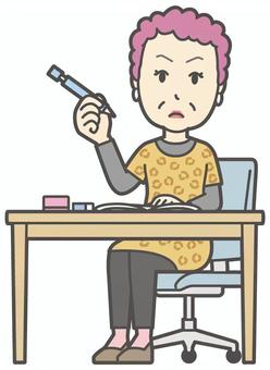  大阪のおばちゃん-068-全身 勉強,おばちゃん,大阪,ヒョウ柄,おばはん,中年,女性,関西,派手,おばさんのイラスト素材