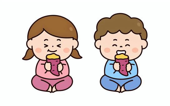 座って焼き芋を食べる子どもたち 焼き芋,さつまいも,子ども,児童,女の子,男の子,男児,女児,幼児,小学生のイラスト素材