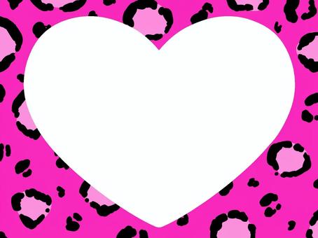 ハートのピンクのヒョウ柄フレーム ハートのピンクのヒョウ柄フレーム ヒョウ柄,フレーム,ピンク,ハート,手書き,かわいい,枠,メッセージカード,派手,ポップのイラスト素材