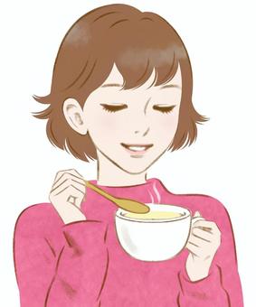 スープを飲む女性ピンク伏し目 スープ,飲む,食事,女性,カップ,スプーン,ポタージュ,朝食,秋,冬のイラスト素材
