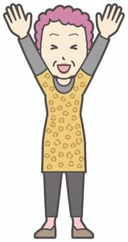  笑顔でバンザイしている大阪のおばちゃん 挙手,おばちゃん,大阪,ヒョウ柄,おばはん,中年,女性,関西,派手,おばさんのイラスト素材