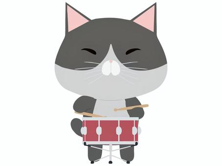 小太鼓を叩くはちわれ猫 小太鼓,猫,はちわれ,動物,かわいい,楽器,太鼓のイラスト素材