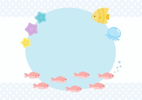 夏の海の生き物のフレーム09 夏,海,魚,海の生き物,フレーム,背景,枠,飾り枠,手書き,おしゃれのイラスト素材