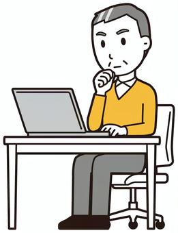 ニット中年男性(黄)-401-全身  ニット中年男性(黄)-401-全身 パソコン,おじさん,男性,中年,お父さん,パパ,シニア,ミドルエイジ,人物,かわいいのイラスト素材