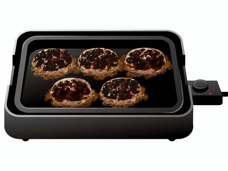 調理中のハンバーグ（ホットプレート）3 ハンバーグ,調理,洋食,料理,食べ物,黒焦げ,失敗料理,ホットプレートのイラスト素材