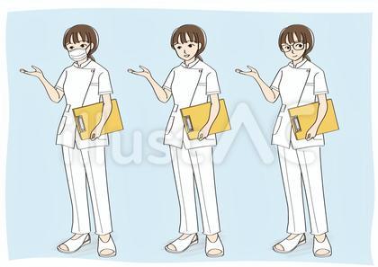 白衣を着て案内する若い女性_④