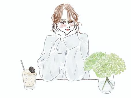 女性　頬杖　眼鏡　花　アイス　クッキー　 女性,花,アイスクリーム,めがね,頬杖,シャツ,考える,カフェ,カップ,クッキークリームのイラスト素材