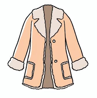 ムートンコート 手描き,冬,上着,コート,ボタン,ムートンコート,シープボア,冬コート,もこもこアウター,フェイクムートンのイラスト素材