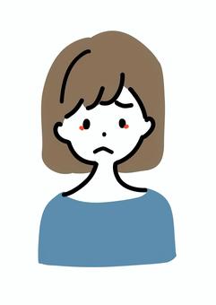 目が充血した女性