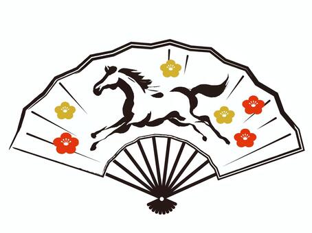 筆で描いたシンプルな馬と扇と梅の花 午,午年,シルエット,馬,扇,年賀状,2026,２０２６年,和風,和のイラスト素材