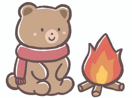 寒い冬に焚き火するマフラーした動物の熊 寒い冬に焚き火するマフラーした動物の熊 冬,焚き火,寒い,12月,1月,2月,火,熊,動物,生き物のイラスト素材