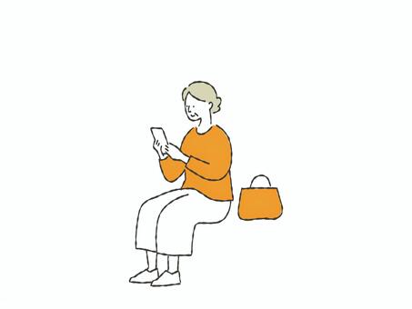 スマホを見るおばあさん スマホ,スマートフォン,高齢者,老人,シルバー,電話,女性,人,人物,落書きのイラスト素材