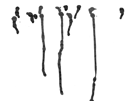 墨汁を滴らせた紙8 4000px インク,墨汁,墨,紙,滴り,液体,水,水滴,飛沫,飛び散りのイラスト素材