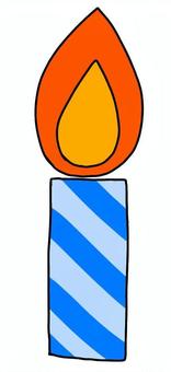 青いキャンドル キャンドル,誕生日,バースデー,お祝い,サプライズ,火,手書きのイラスト素材