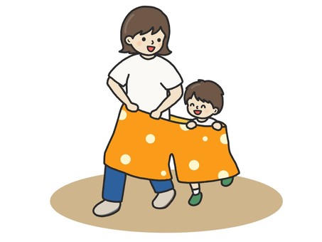 デカパン競争をしている親子　リレー2 運動会,親子,リレー,競争,デカパン,走る,親子リレー,運動,競技,種目のイラスト素材