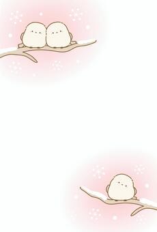 冬のシマエナガと雪、年賀状・寒中見舞い シマエナガ,手描き,年賀状,寒中見舞い,年賀状じまい,背景,冬,雪,雪の結晶,ポストカードのイラスト素材