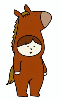 馬の着ぐるみを着た人左向き うま,馬,着ぐるみ,人物,手書きのイラスト素材