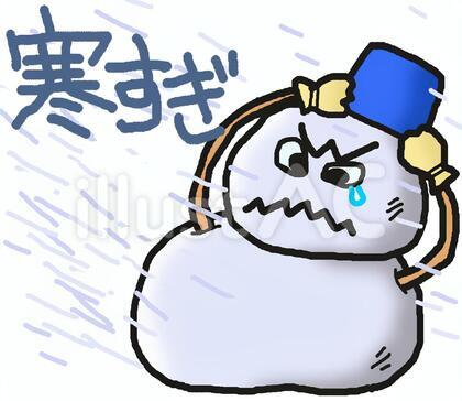大雪の吹雪の中で寒さに震える雪だるま