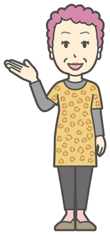  大阪のおばちゃん-028-全身 案内,笑顔,おばちゃん,大阪,ヒョウ柄,おばはん,中年,女性,関西,派手のイラスト素材