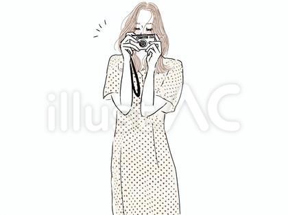 女性 カメラ 撮影 ワンピース