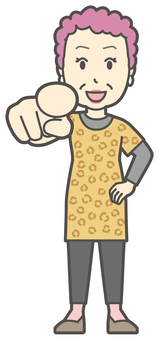  大阪のおばちゃん-236-全身 指さす,笑顔,おばちゃん,大阪,ヒョウ柄,おばはん,中年,女性,関西,派手のイラスト素材