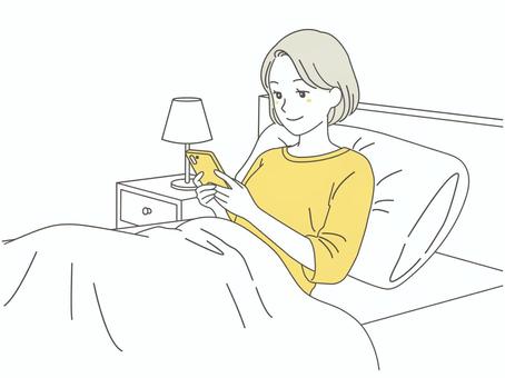 寝ながらスマホを見る女性2 スマホ依存,眠れない,女性,スマホ,チェック,ネットサーフィン,sns,動画,通話,ながらスマホのイラスト素材