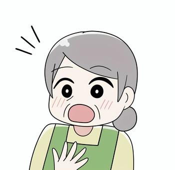 胸に手を当て気づくエプロン姿の年配女性 女性,なるほど,そうだったのか,納得,気付く,エプロン,へぇ〜,関心,手書き,手描きのイラスト素材