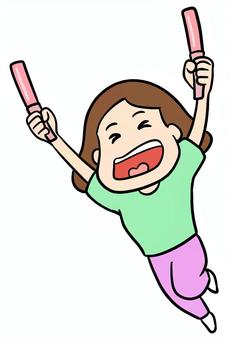 両手にペンライトで応援する女性 推し活,ペンライト,応援,ライブ,コンサート,ファン,女性,熱中,熱狂,笑顔のイラスト素材
