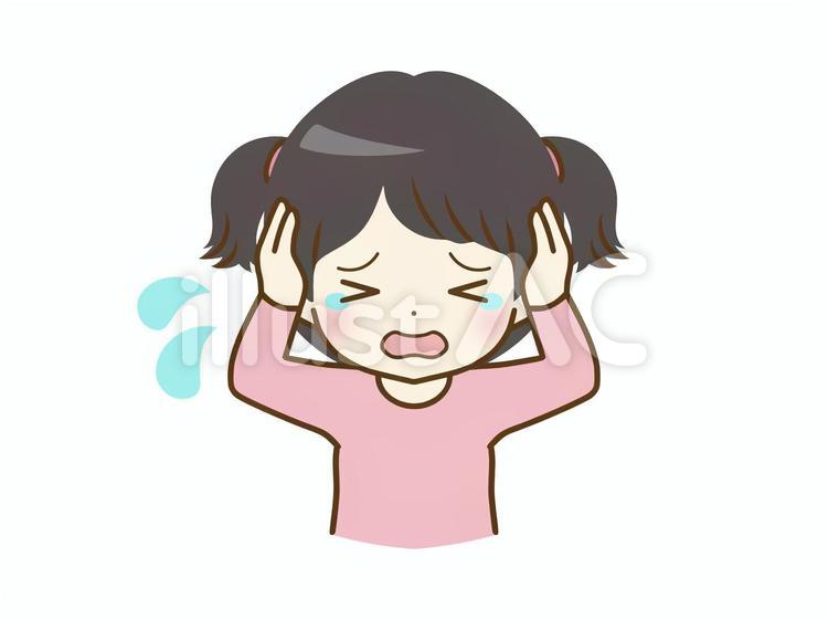 頭をかかえる小さい女の子 女の子,困る,不安のイラスト素材