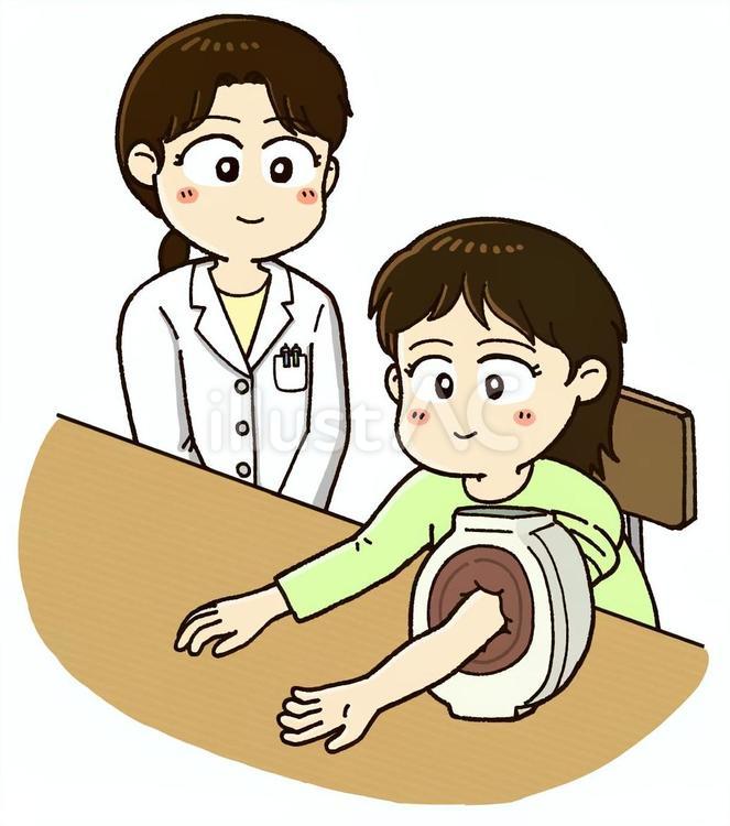 血圧を測る女性と医療関係者 血圧計,血圧,女性のイラスト素材
