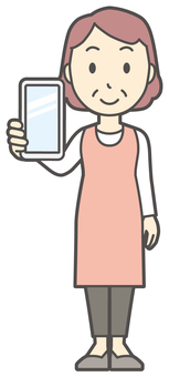  スマホ画面をこちらに見せる中年の女性 スマホ,おばさん,人,女性,中年,おばちゃん,シニア,ママ,主婦,ヘルパーのイラスト素材