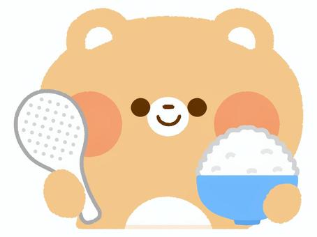 しゃもじとごはんを持つくま しゃもじ,ごはん,食事,食べ物,くまのイラスト素材