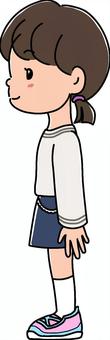 小学生の女の子（左向き） こども,女の子,小学生,幼児,シンプル,かわいい,長袖,キュロット,短パン,全身のイラスト素材