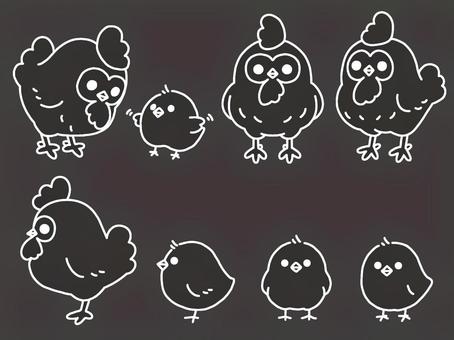 ニワトリとヒヨコ　モノクロ ニワトリ,ヒヨコ,デフォルメ,シンプル,かわいい,モノクロのイラスト素材