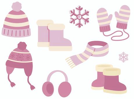冬小物　セット　赤 帽子,ニット帽,ぼんぼん,ブーツ,長靴,靴,マフラー,ミント,手袋,耳あてのイラスト素材